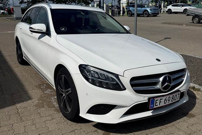 undefined Mercedes 220 D fra 2020