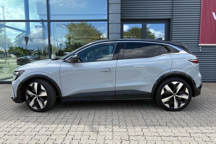 Grå Renault Mégane fra 2022