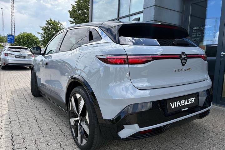 Grå Renault Mégane fra 2022