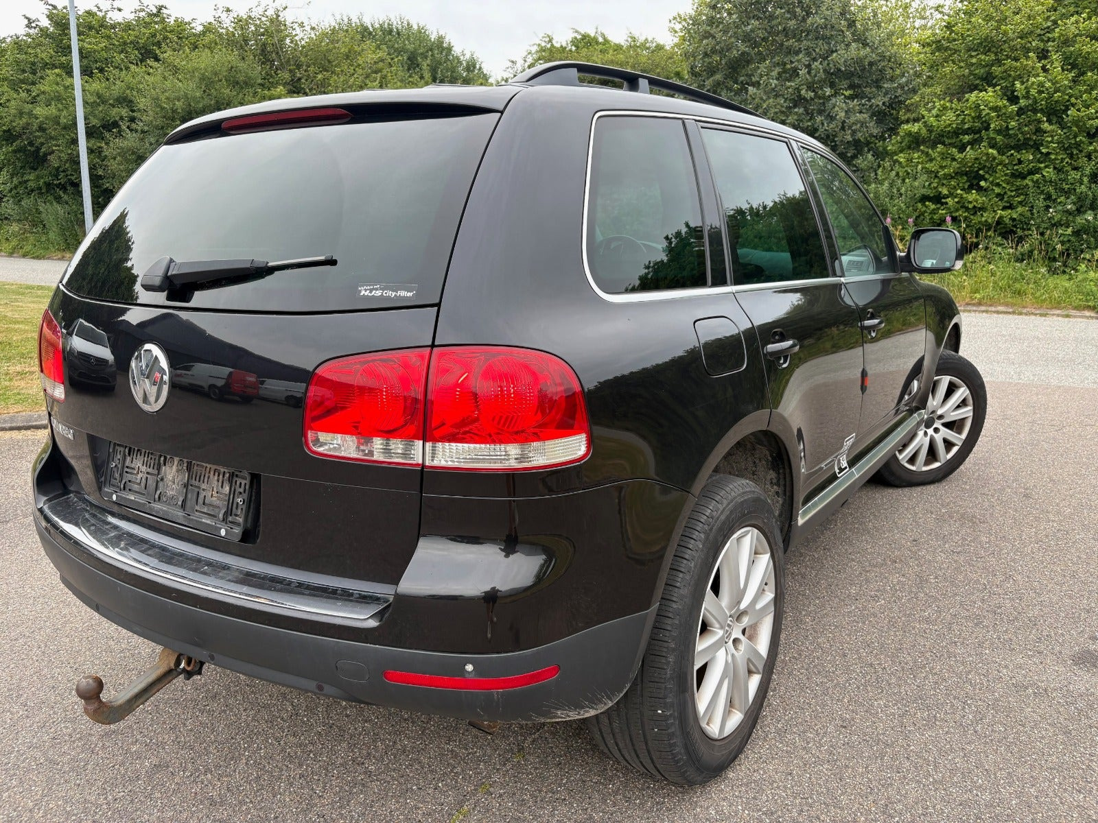 Gul VW Touareg fra 2006
