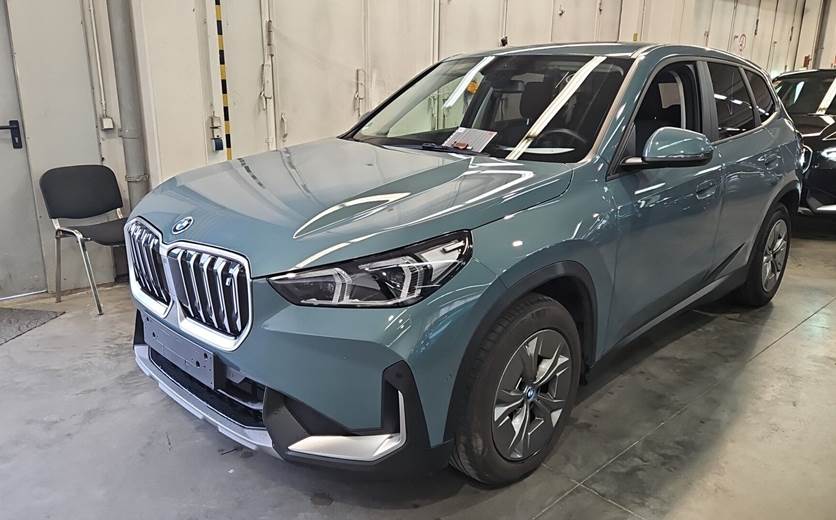 BMW iX1 xDrive30 EL 4x4 313HK 5d Aut.