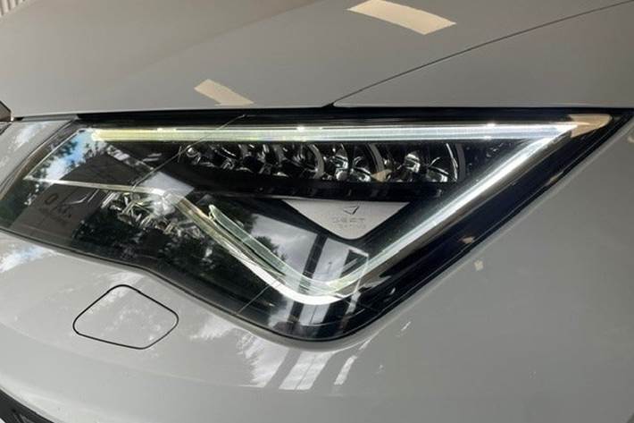 Hvid Seat Leon fra 2020