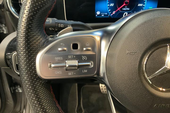 Grå Mercedes A200 fra 2020