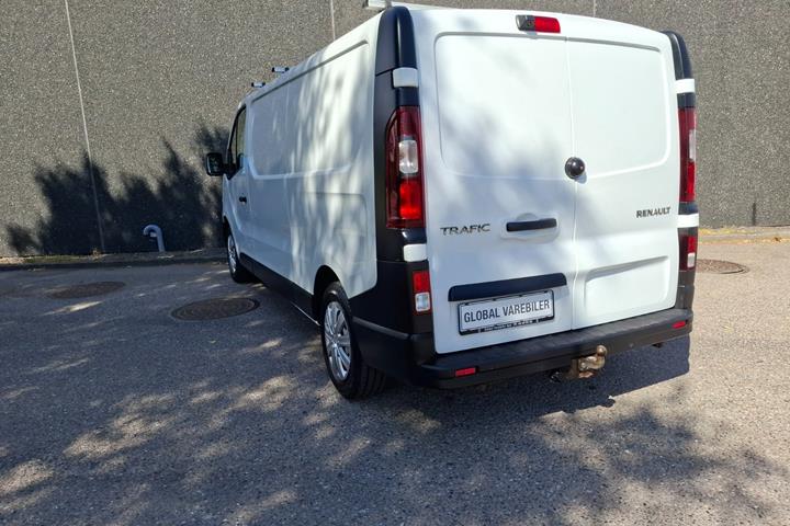 Hvid Renault Trafic T29 fra 2018