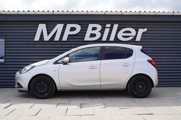 Sølv Opel Corsa fra 2018
