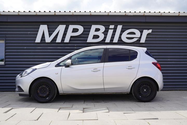 Sølv Opel Corsa fra 2018