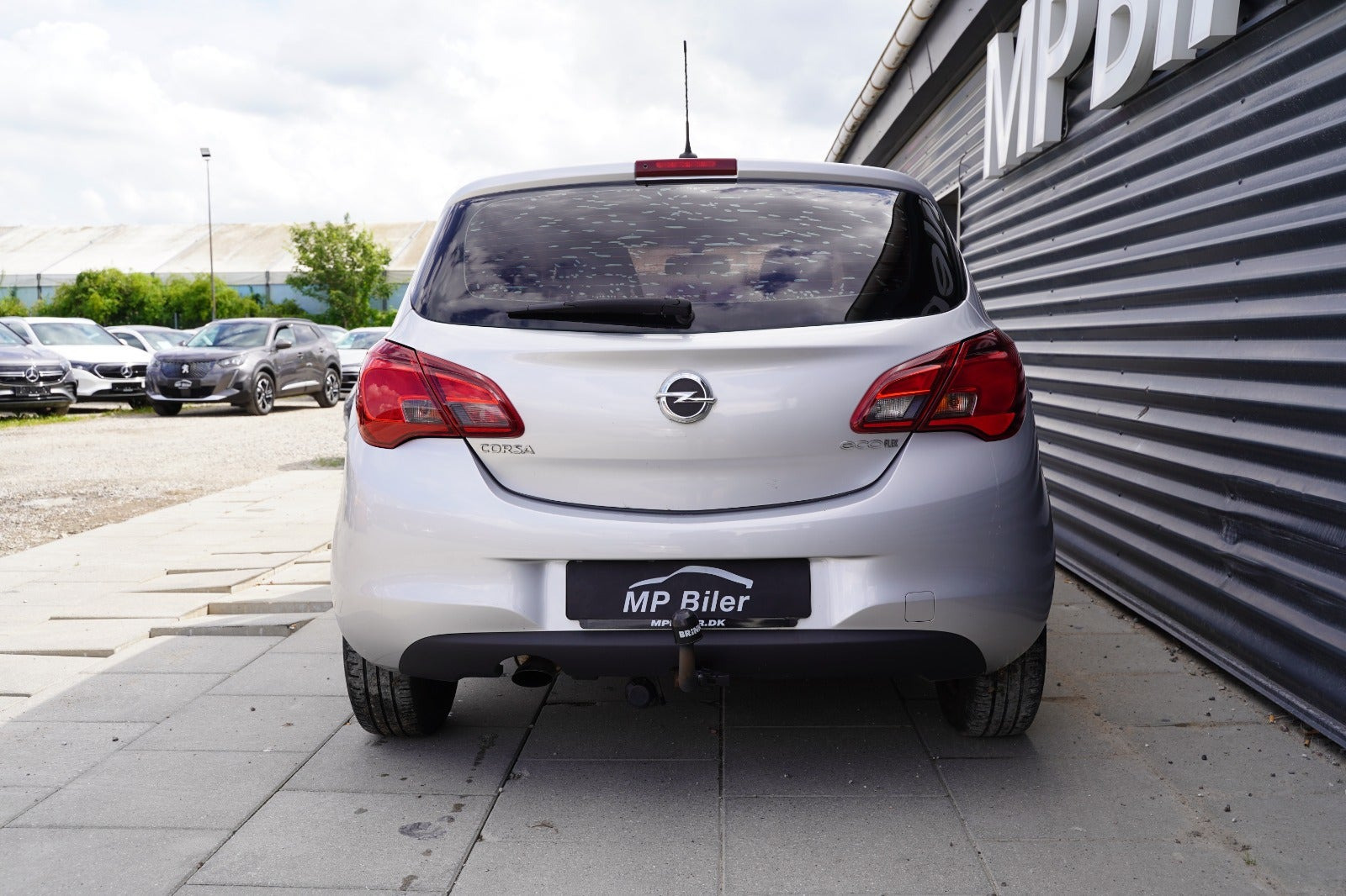 Sølv Opel Corsa fra 2018
