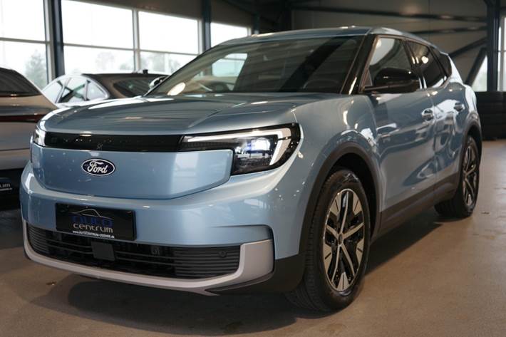 Blå Ford Explorer fra 2025