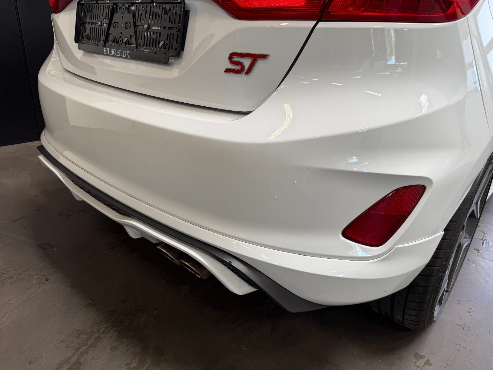 Hvid Ford Fiesta fra 2019