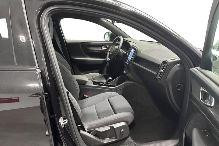Sort Volvo C40 fra 2023