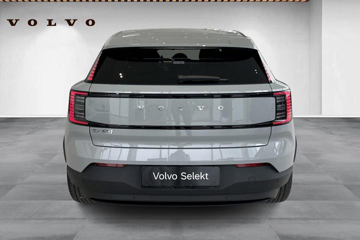 Grå Volvo EX30 fra 2025