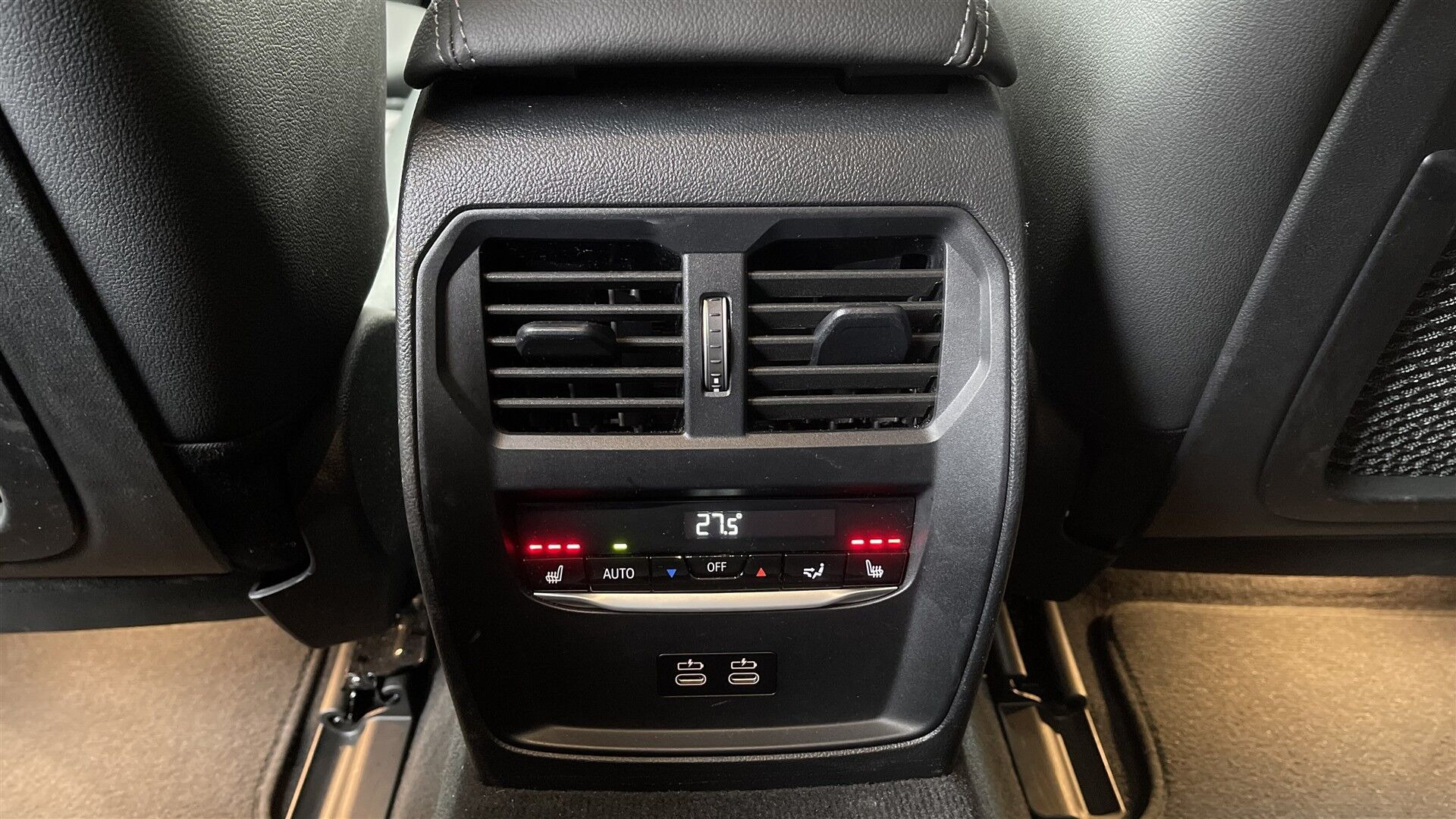 Sort BMW i4 fra 2023