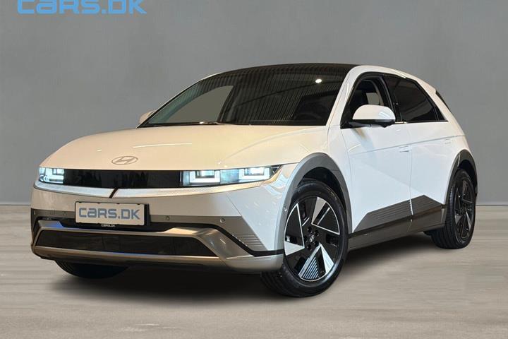 Hvid Hyundai Ioniq 5 fra 2026 set udefra