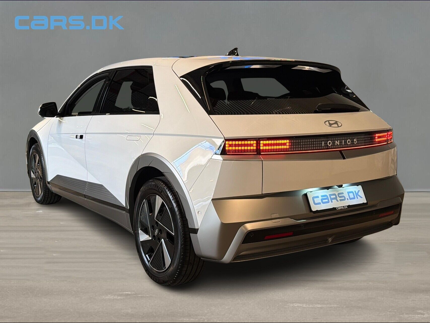 Hvid Hyundai Ioniq 5 fra 2026