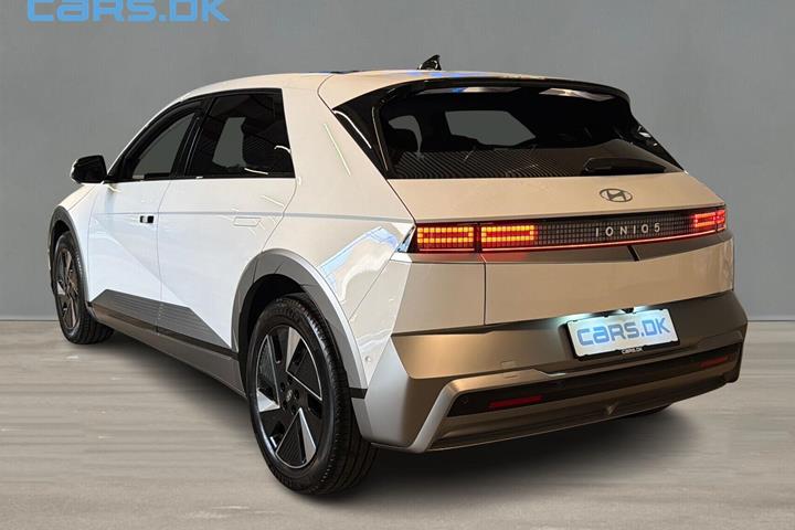 Hvid Hyundai Ioniq 5 fra 2026
