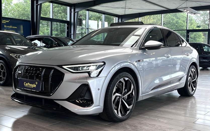 Audi e-tron 55 S-line Sportback quattro