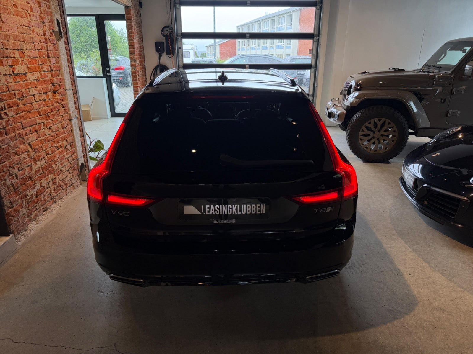 Grøn Volvo V90 fra 2020