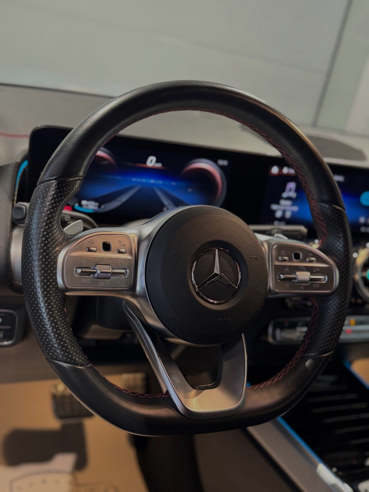 undefined Mercedes EQB250 fra 2022