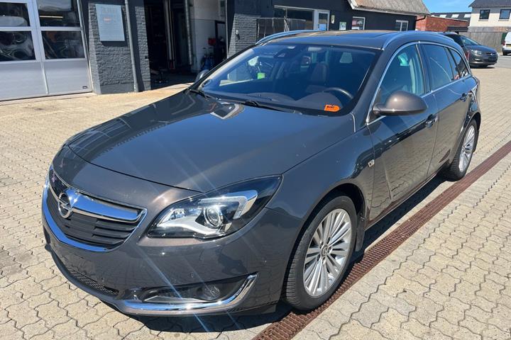 undefined Opel Insignia fra 2016