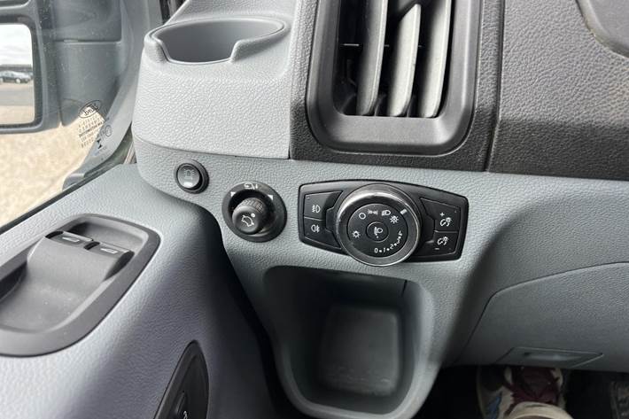 Hvid Ford Transit 350 L3 Van fra 2019