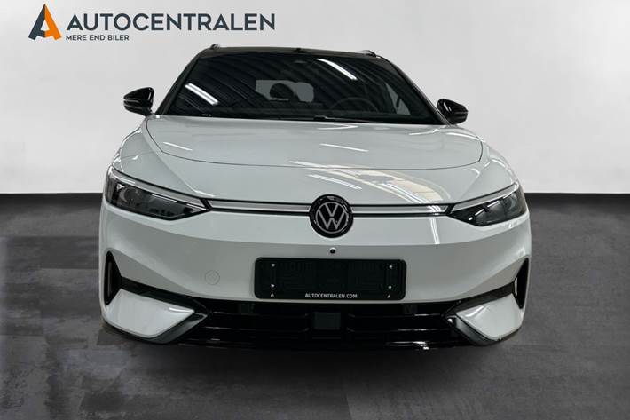 Hvid VW ID.7 fra 2026