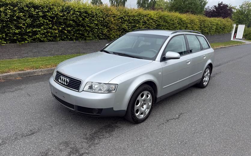 Audi A4 2,4 Avant Multitr.