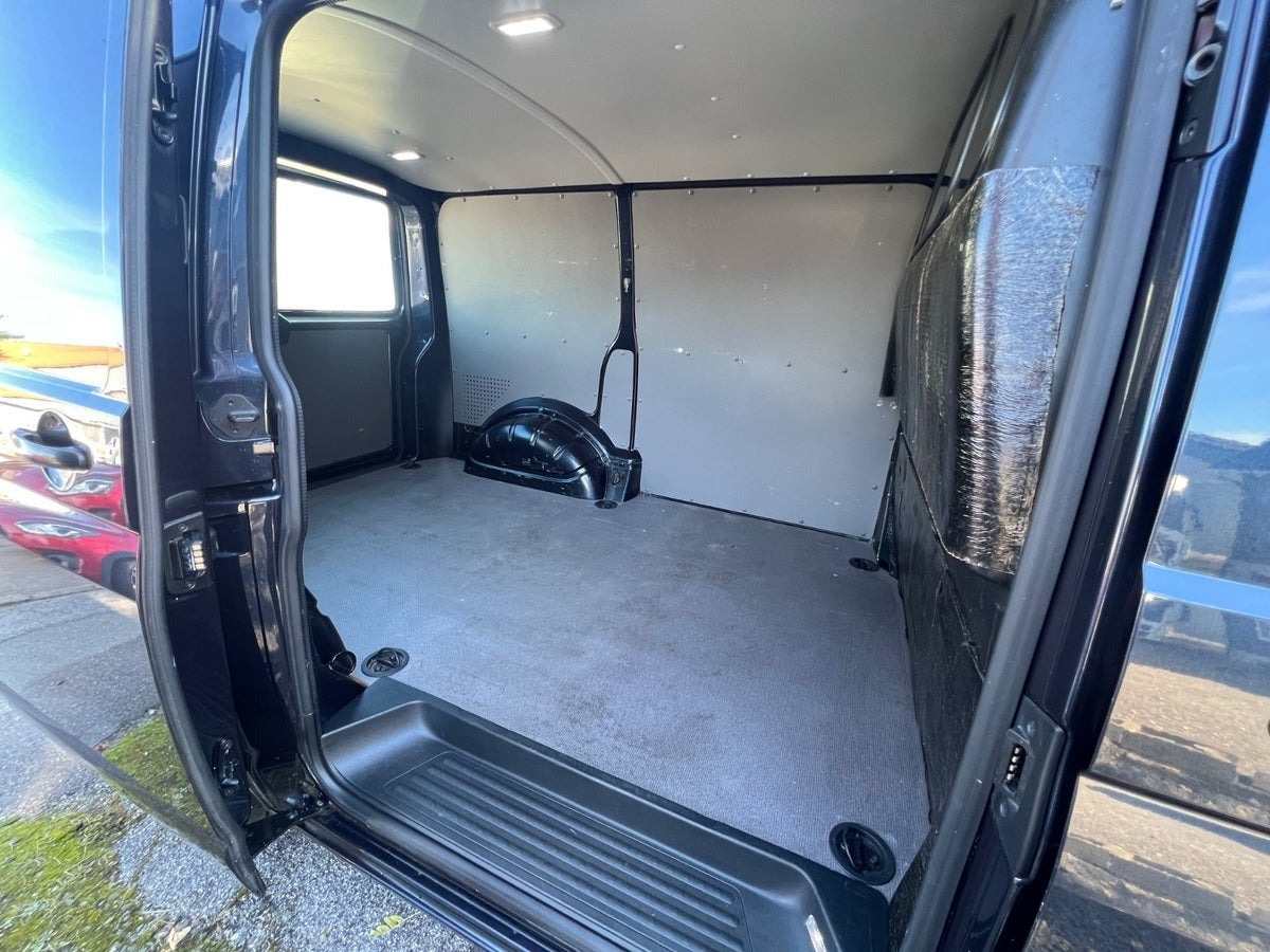 Blå VW Transporter fra 2020