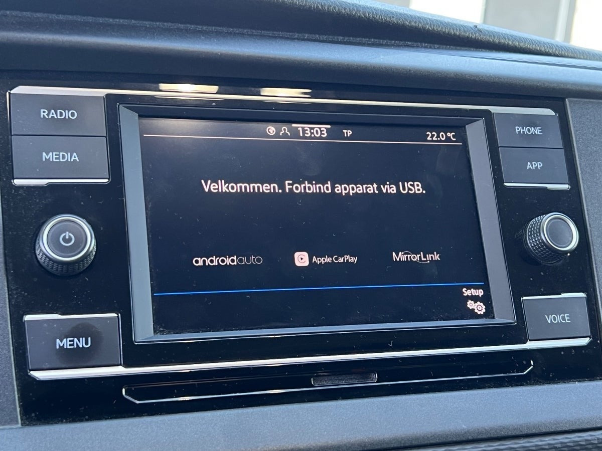 Blå VW Transporter fra 2020