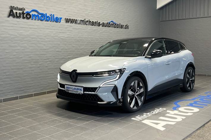 Grå Renault Megane E-Tech fra 2024