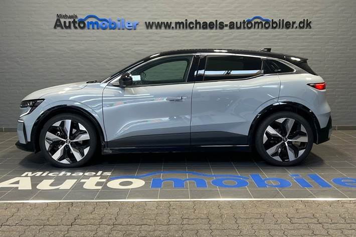 Grå Renault Megane E-Tech fra 2024