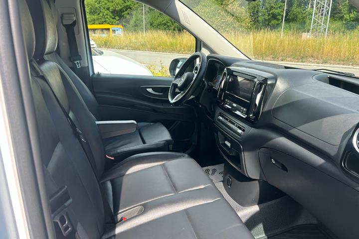 undefined Mercedes Vito 114 fra 2024