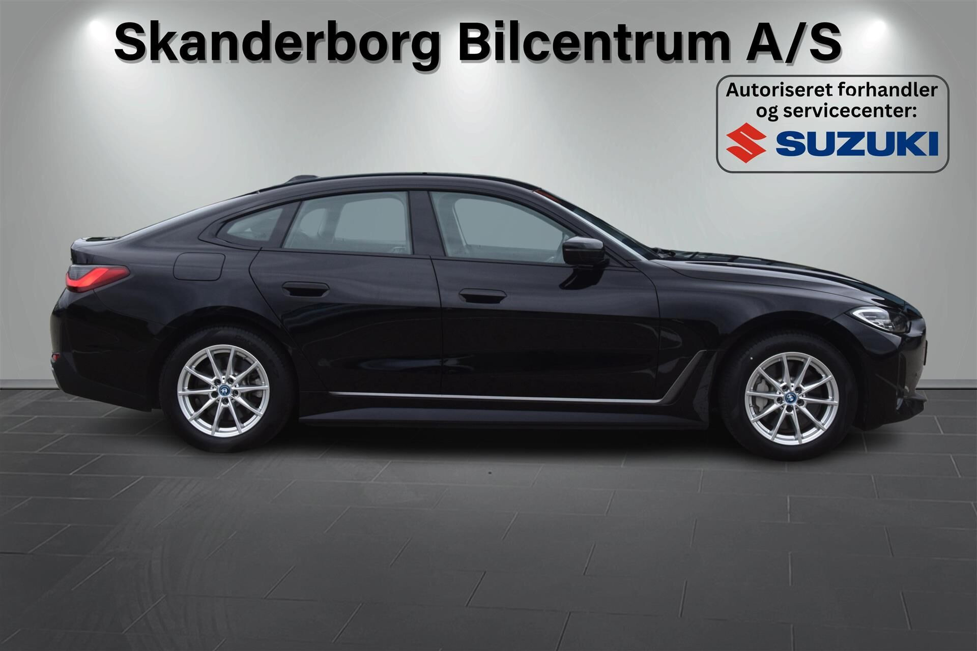 Sort BMW i4 fra 2023