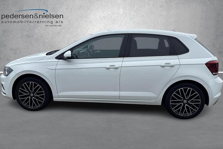 Hvid VW Polo fra 2017