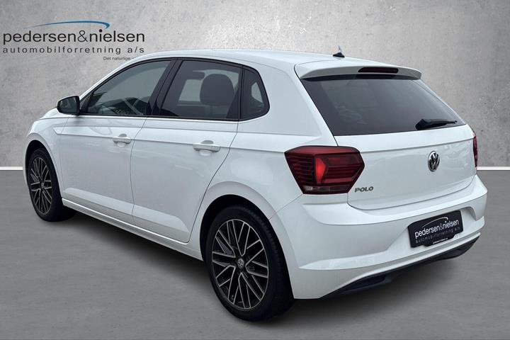 Hvid VW Polo fra 2017