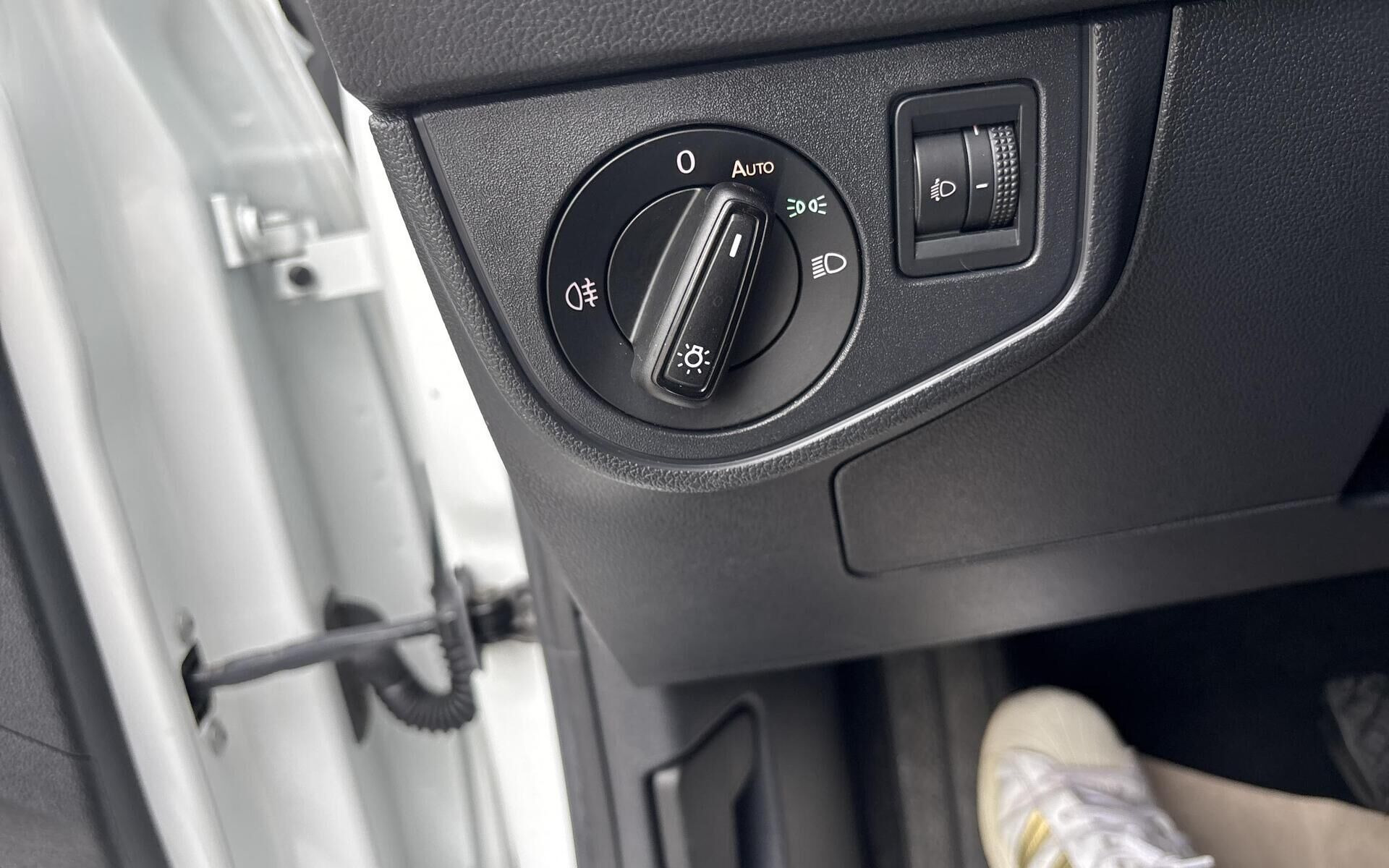 Hvid VW Polo fra 2017