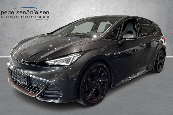 Grå Cupra Born fra 2023