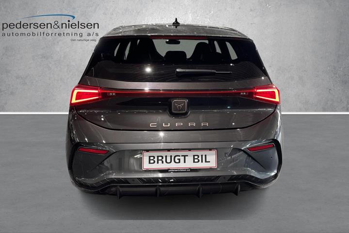 Grå Cupra Born fra 2023