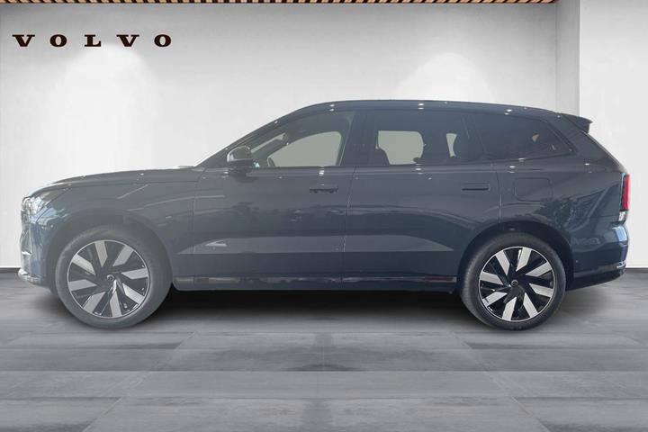 Blå Volvo EX90 fra 2025