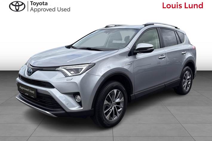 Sølv Toyota RAV4 fra 2017