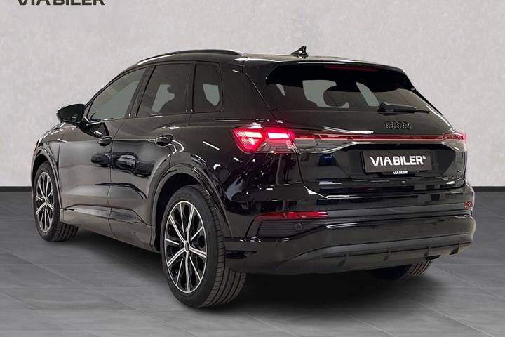 Sort Audi Q4 fra 2026