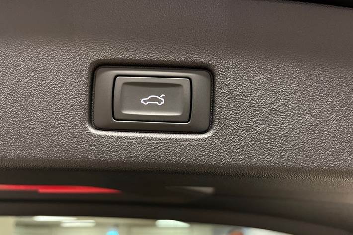 Sort Audi Q4 fra 2026