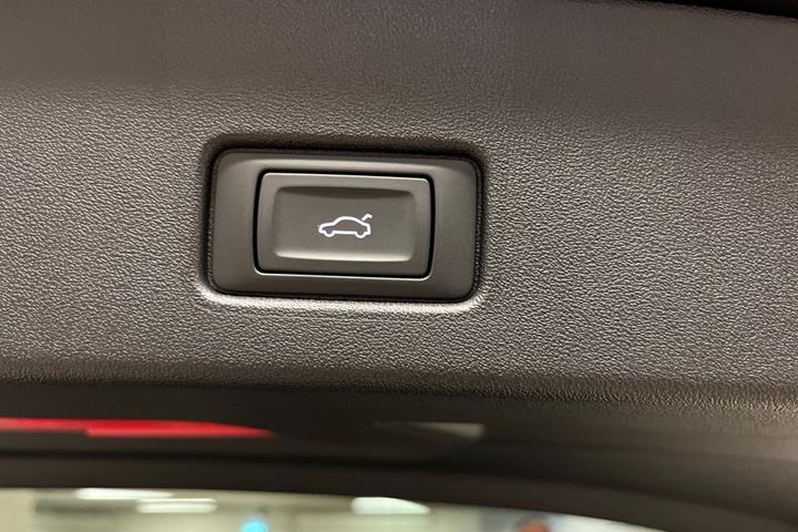 Sort Audi Q4 fra 2026