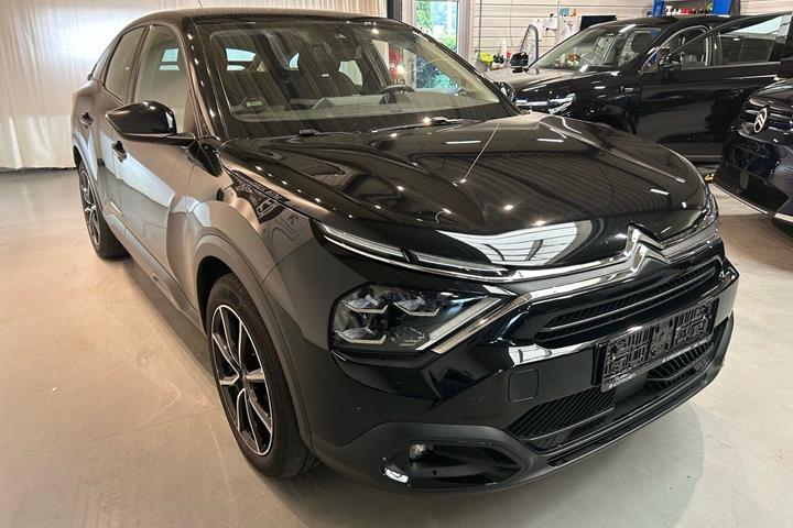 Sort Citroën C4 fra 2022