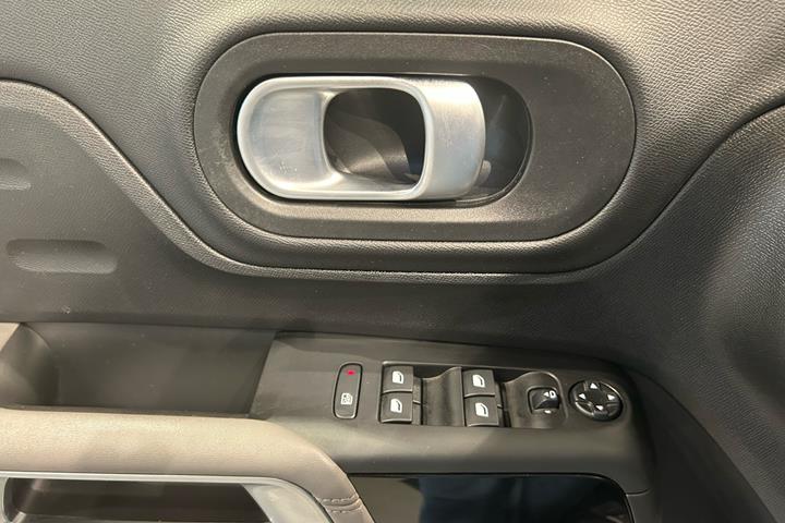 Grå Citroën C5 Aircross fra 2021