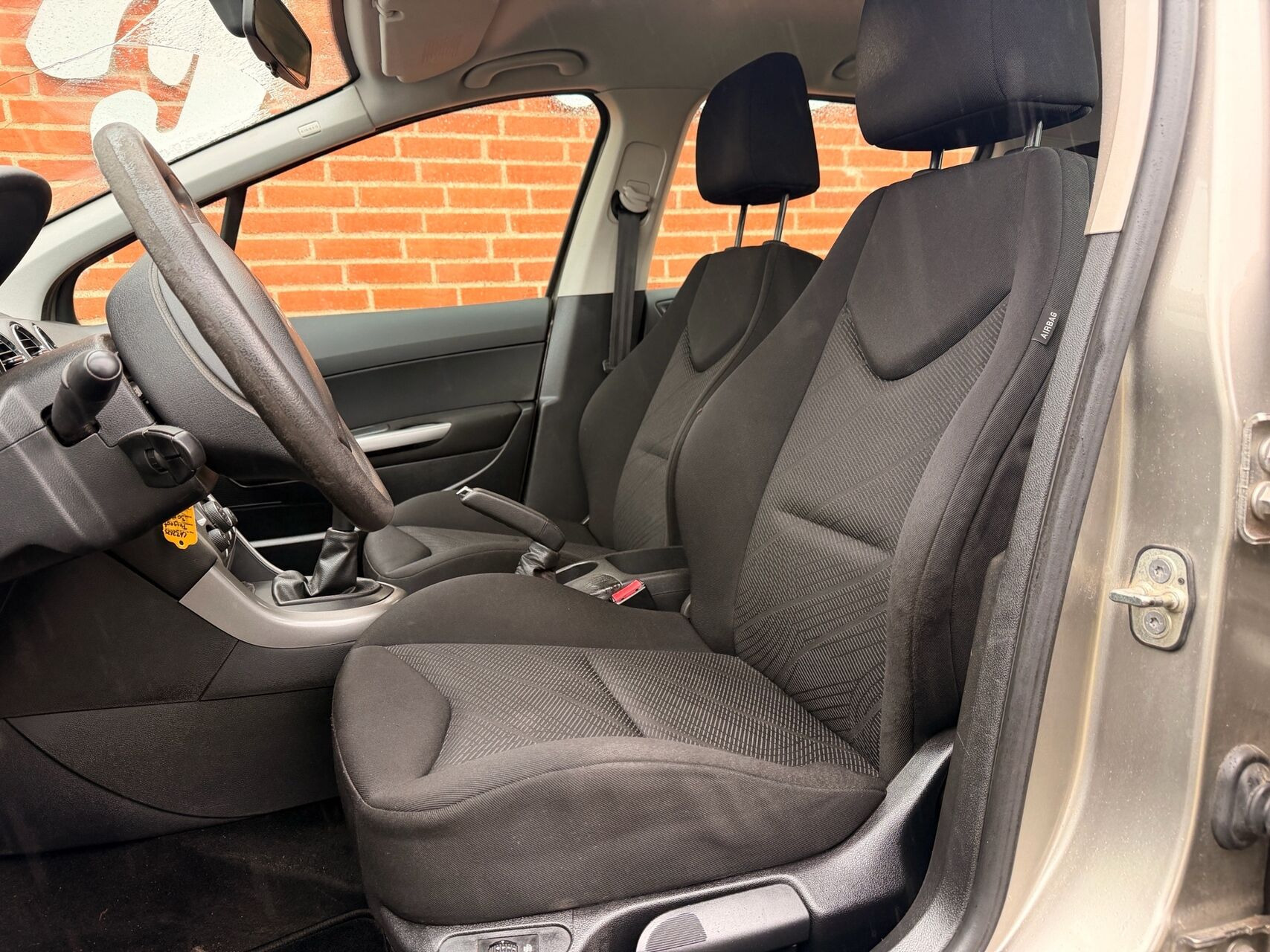 Sort Peugeot 308 fra 2011