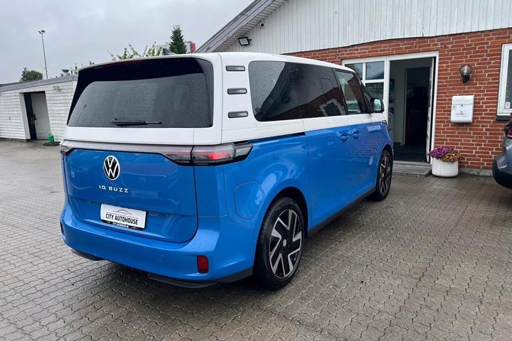 Blå VW ID.Buzz fra 2025