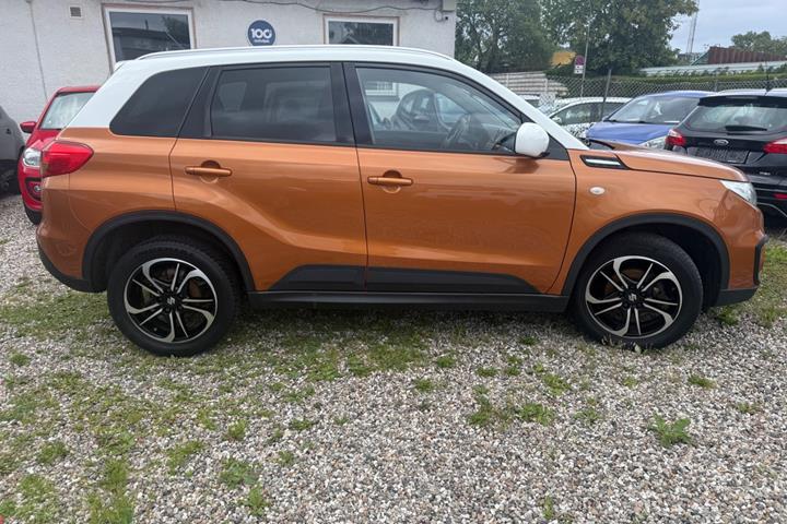 Bronze Suzuki Vitara fra 2015
