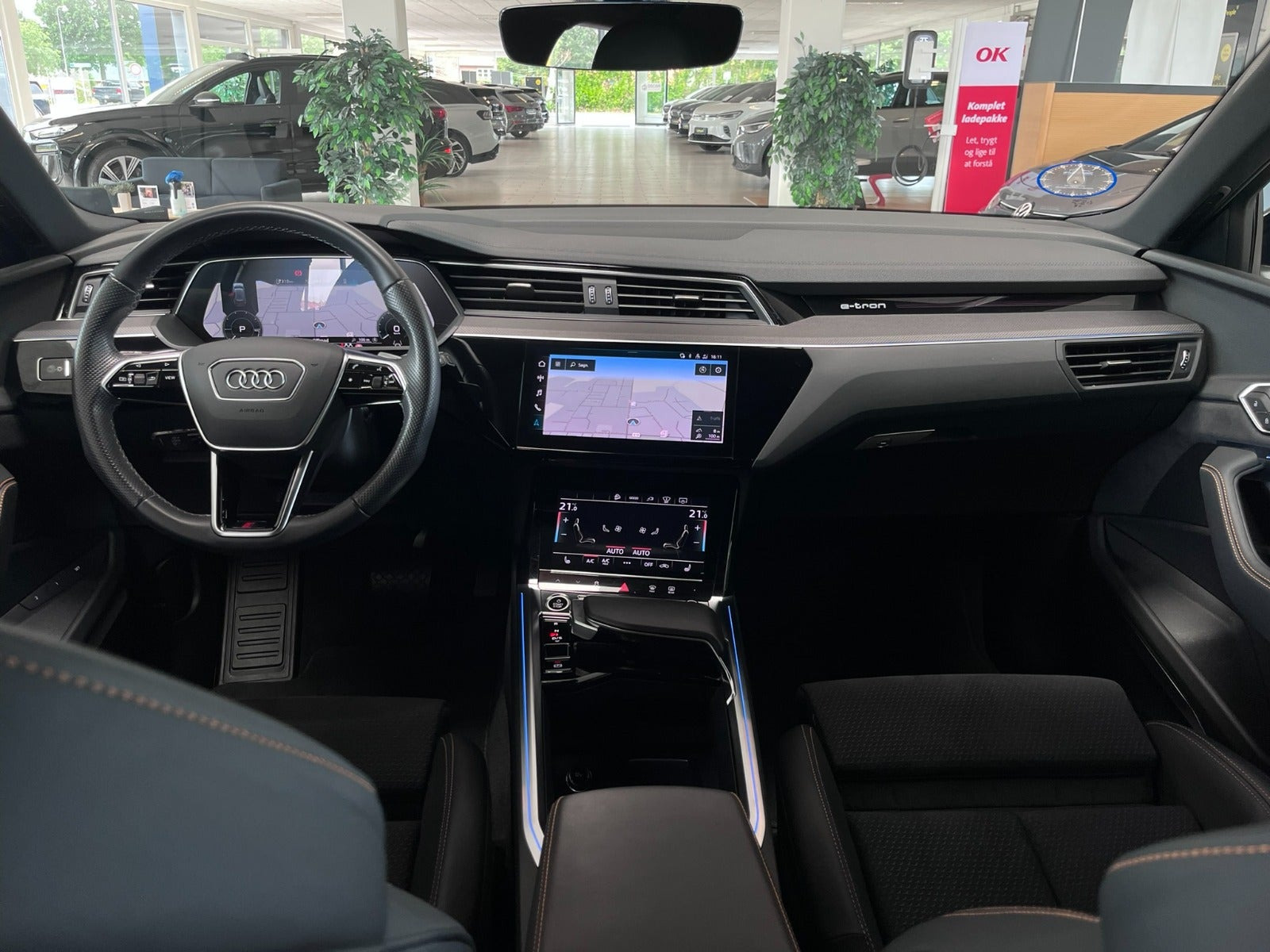 Sort Audi e-tron fra 2023