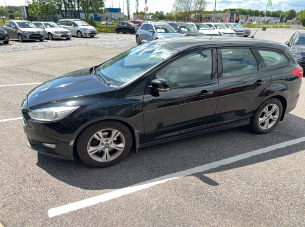 Sort Ford Focus fra 2015