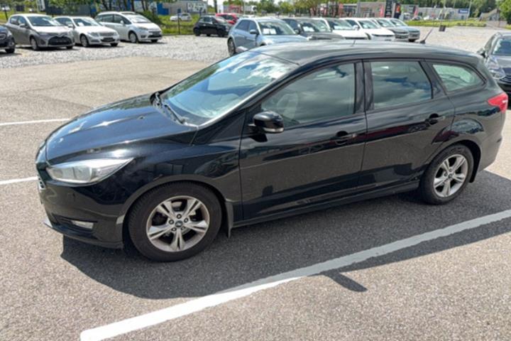 Sort Ford Focus fra 2015